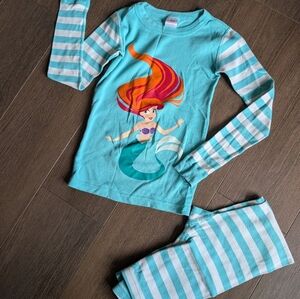 Hanna Andersson Disney Little Mermaid PJ's Size 8yrs